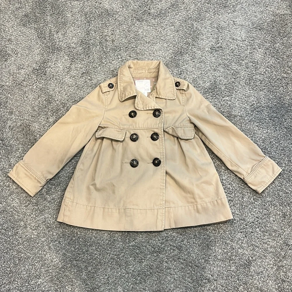 Old Navy | EUC Khaki Trench Coat for Little Girls